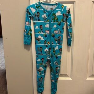 Little sleepies Toy Story zippy size 6-12 month